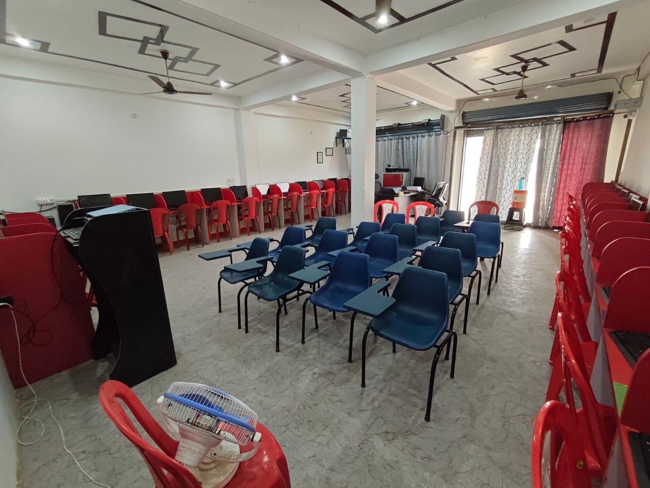 Computer lab at N.S Computer Institute